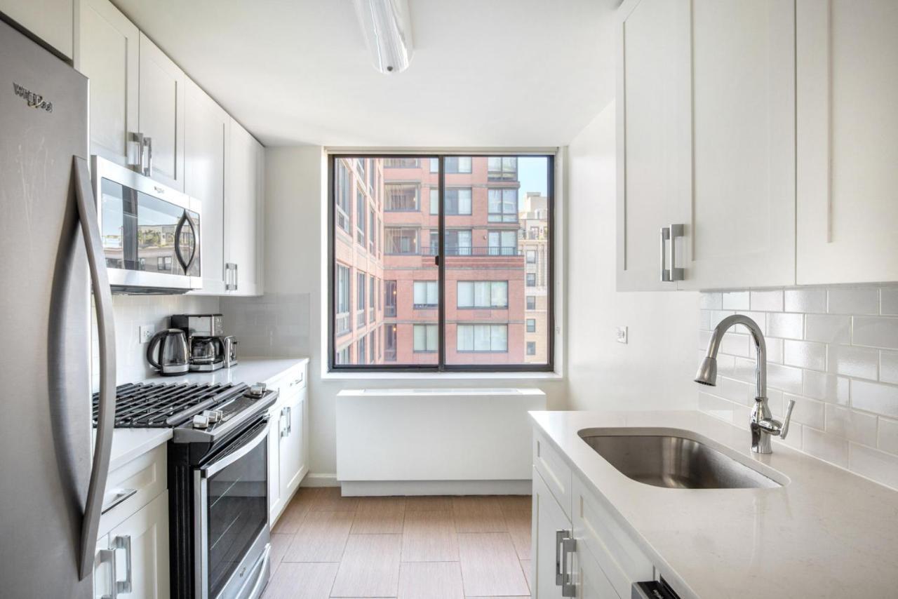 Upper West Side 2br W Gym Nr Park Nyc-1147 Appartement New York
