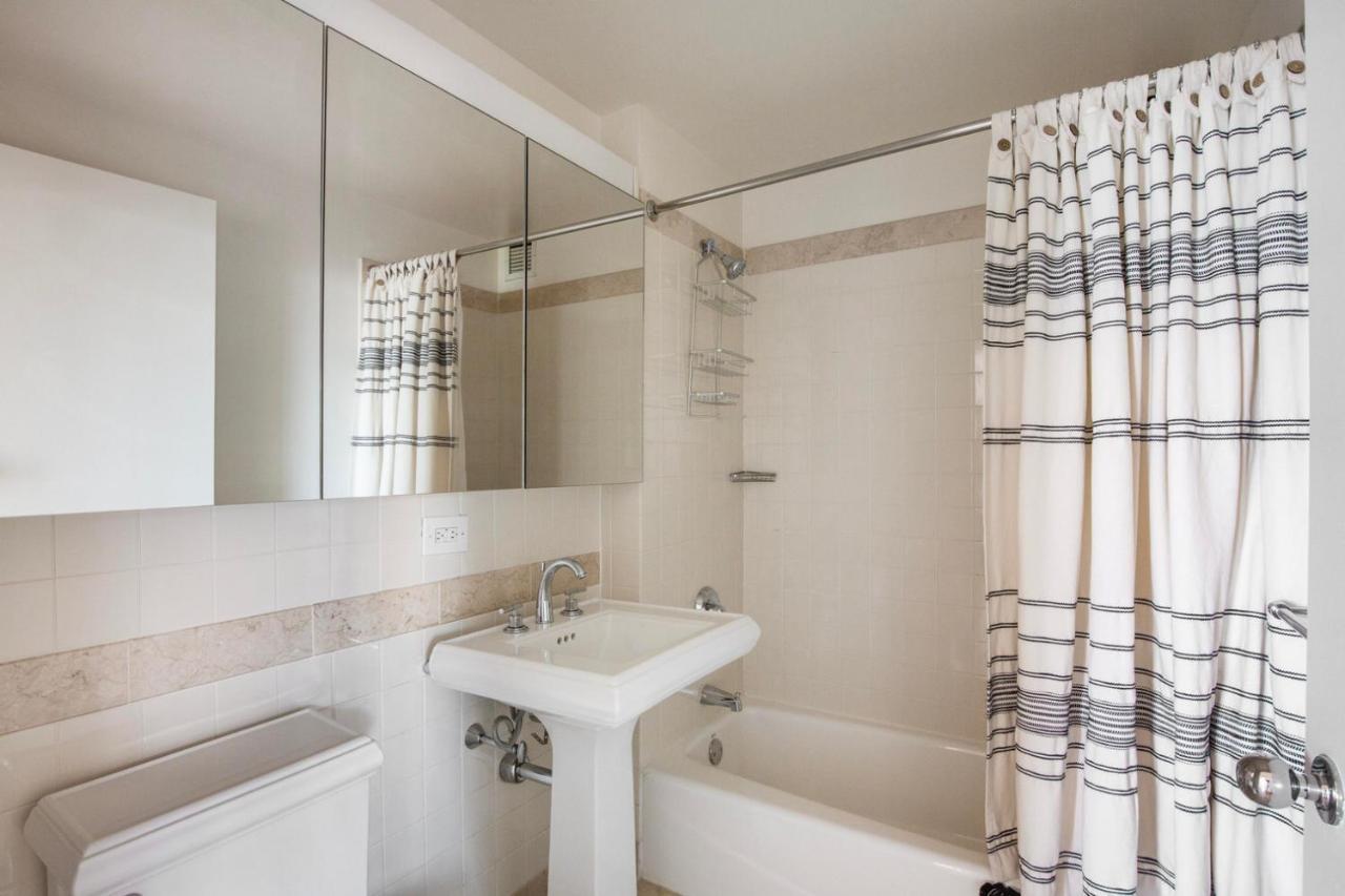 Appartement Upper West Side 2br W Gym Nr Park Nyc-1147 *