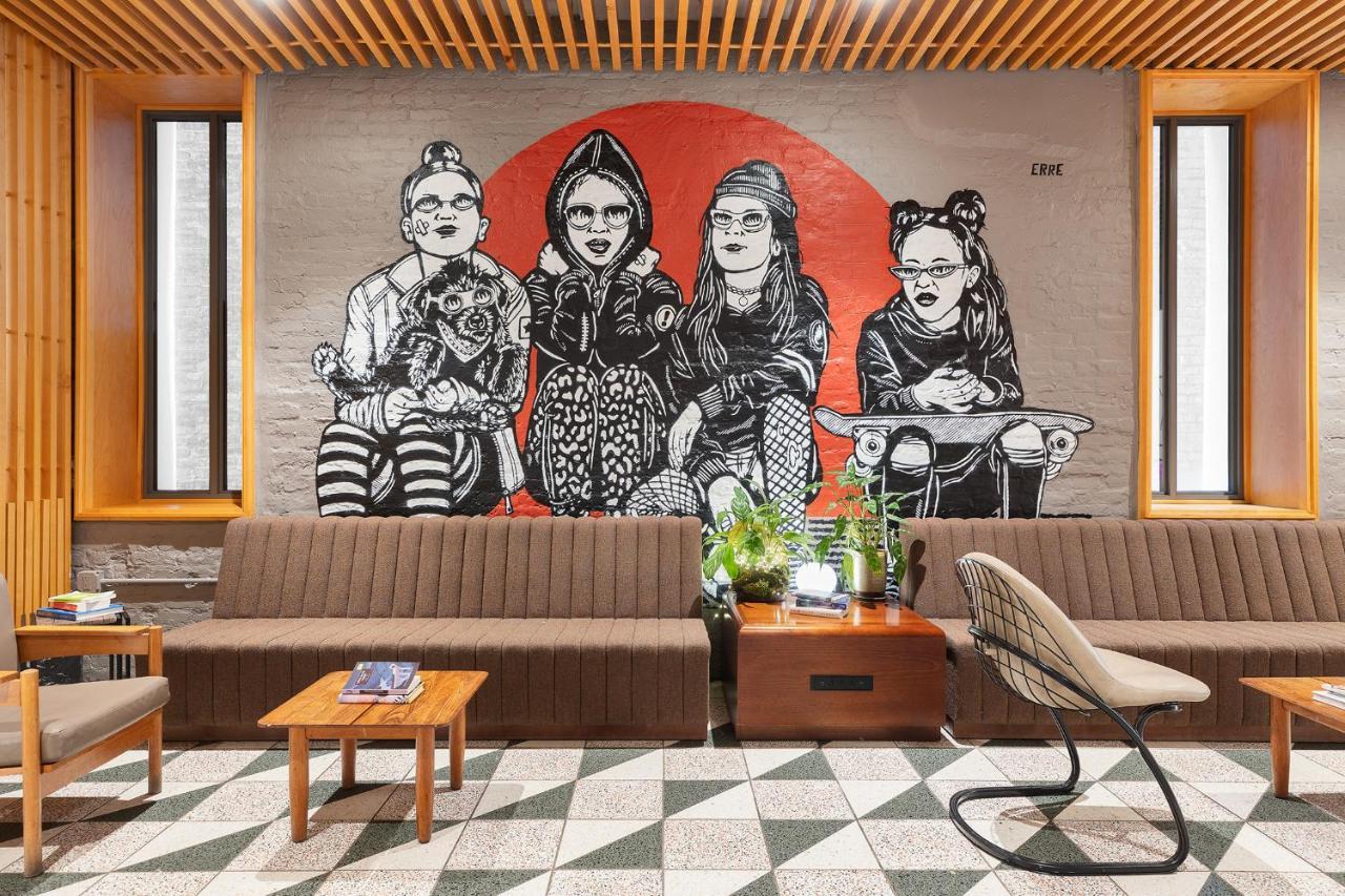 Untitled At 3 Freeman Alley 4* Nueva York