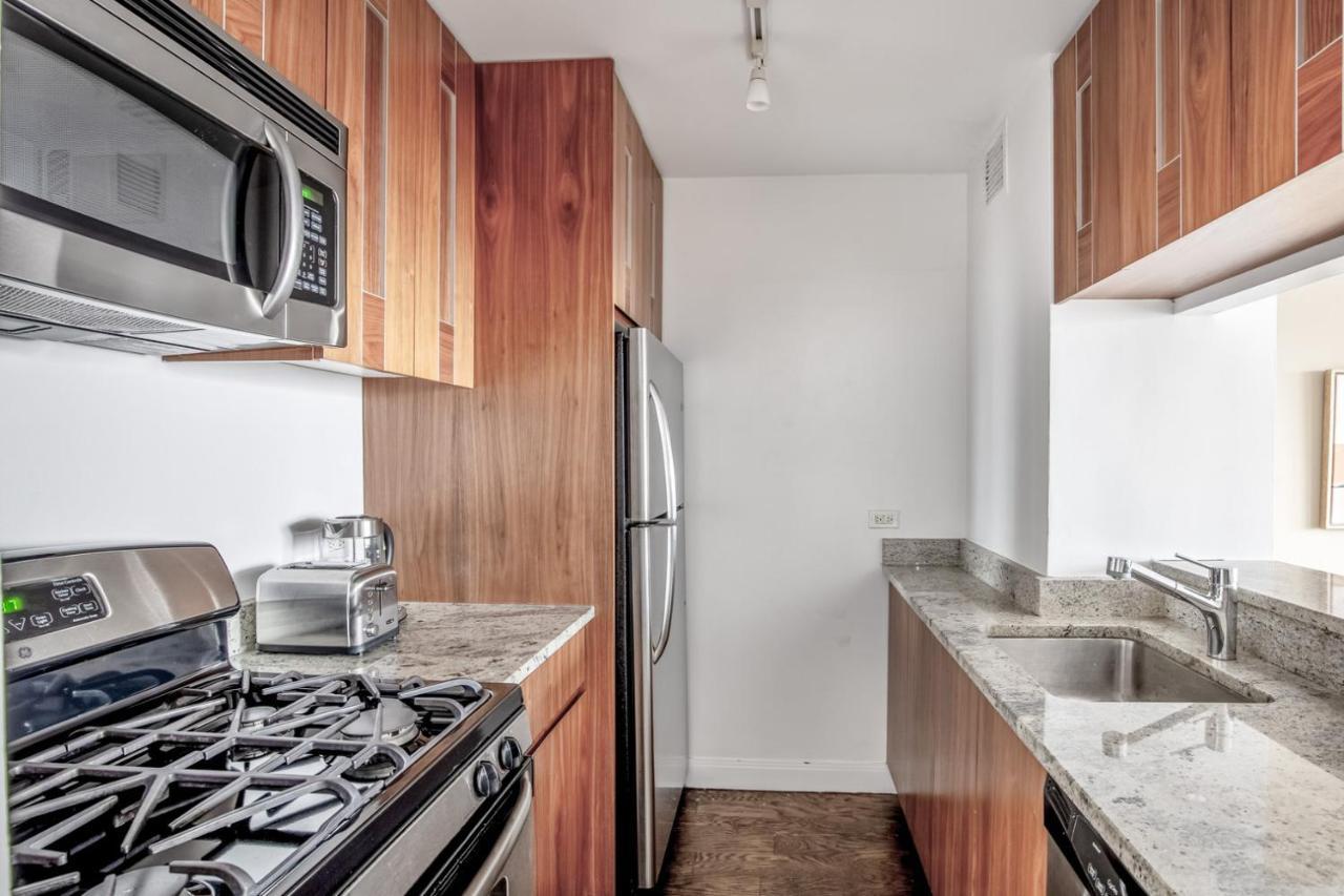 Ues W Balcony Gym Doorman Nyc-89 Appartement *