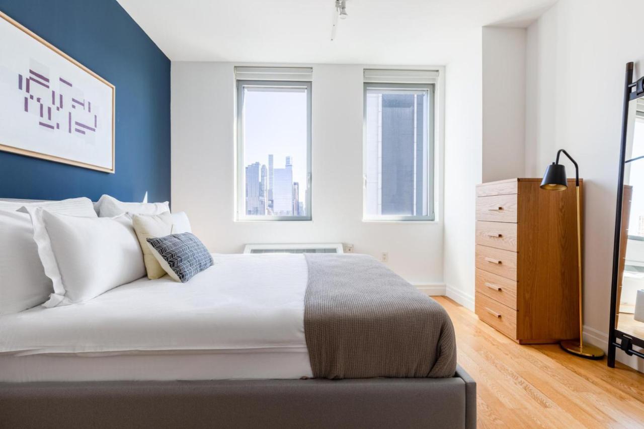 Hells Kitchen 1br W Pool Dm Nr Pk Nyc-407 New York