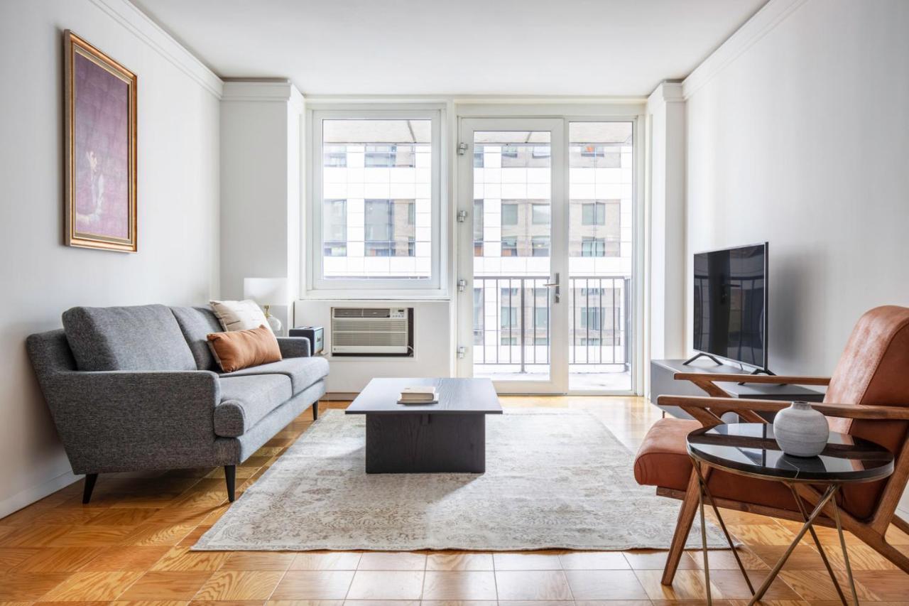 Midtown 2br W Gym Doorman Nr Park Nyc-506 *
