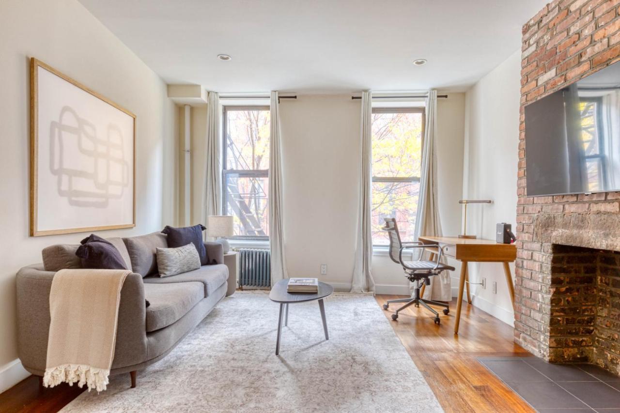 Apartment East Village 1br W Wd Nr First Park Nyc-1035 New York City