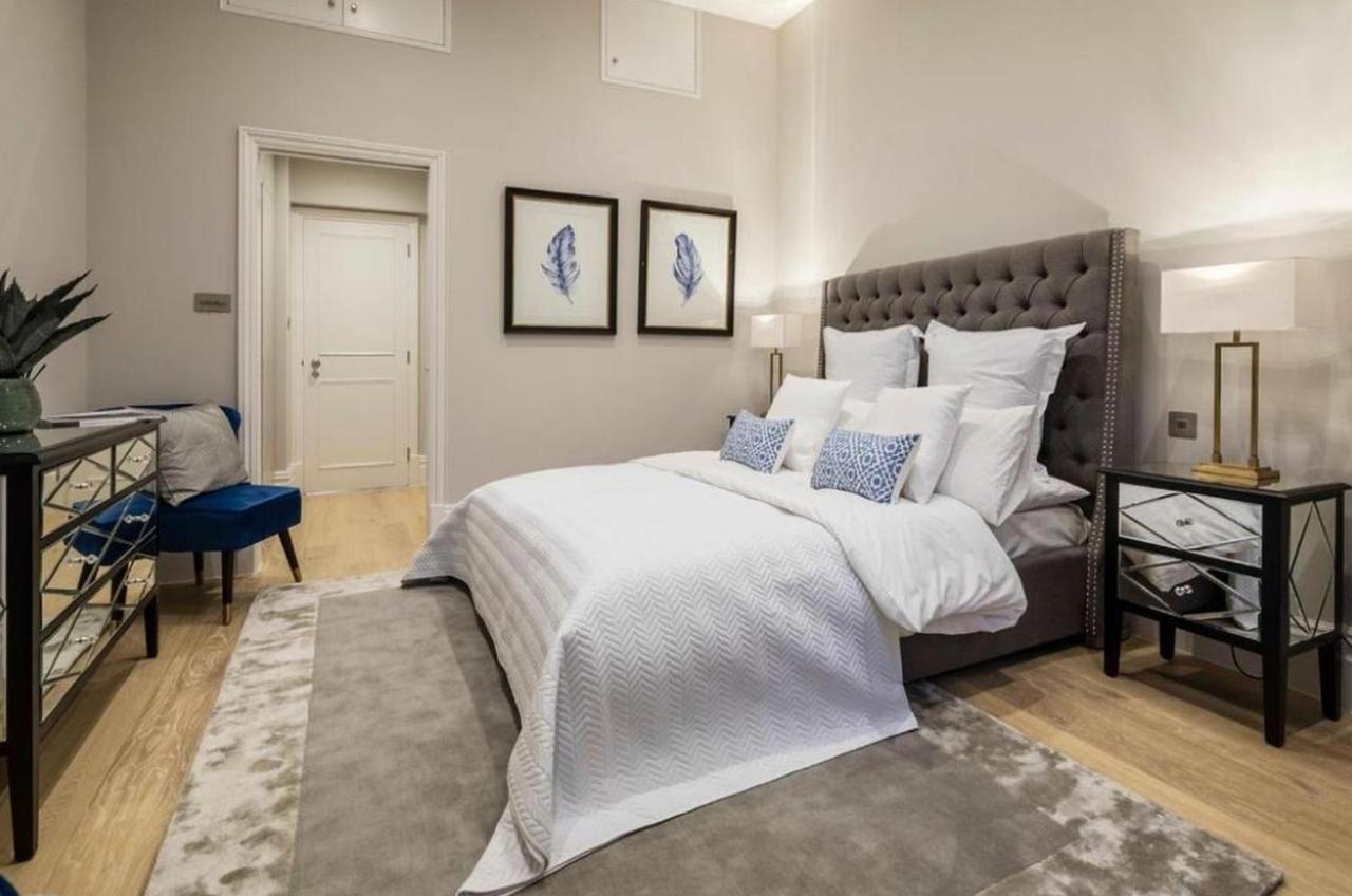 Aparthotel Park With Stunning Nyc Skyline View