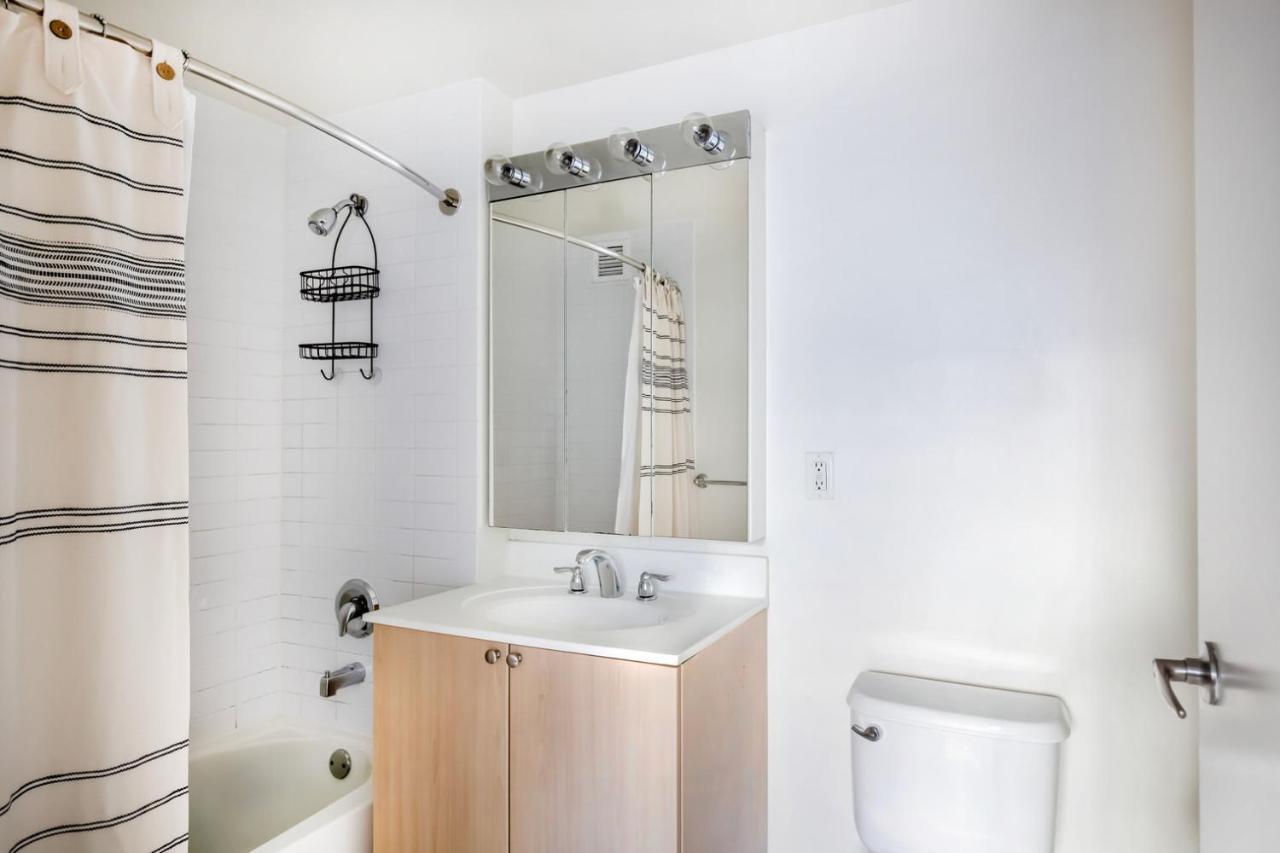 Lic 1br W Doorman Gym Pool Wd Nr East River Nyc-942 Appartement New York