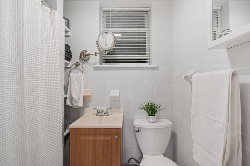 Haven In Times Square & Nearby Restaurants Appartement