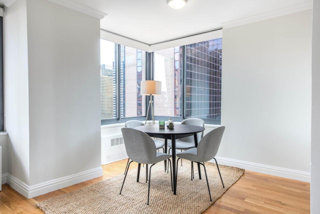 Midtown 2br W Pool Gym Roof Nr Subway Nyc-385 Appartement New York