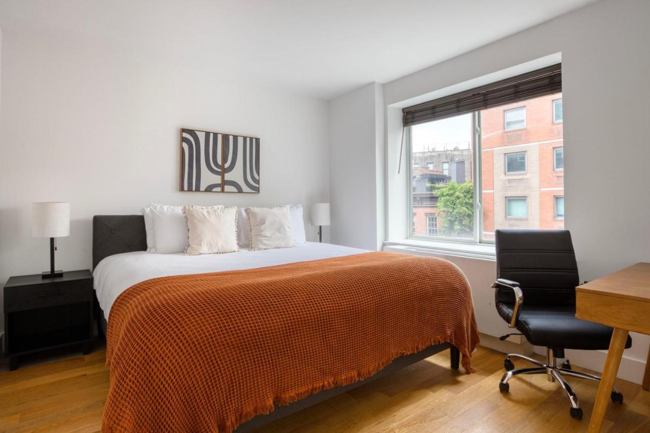 East Village 2br W Elevator Nr Union Square Nyc-1182 Appartement *