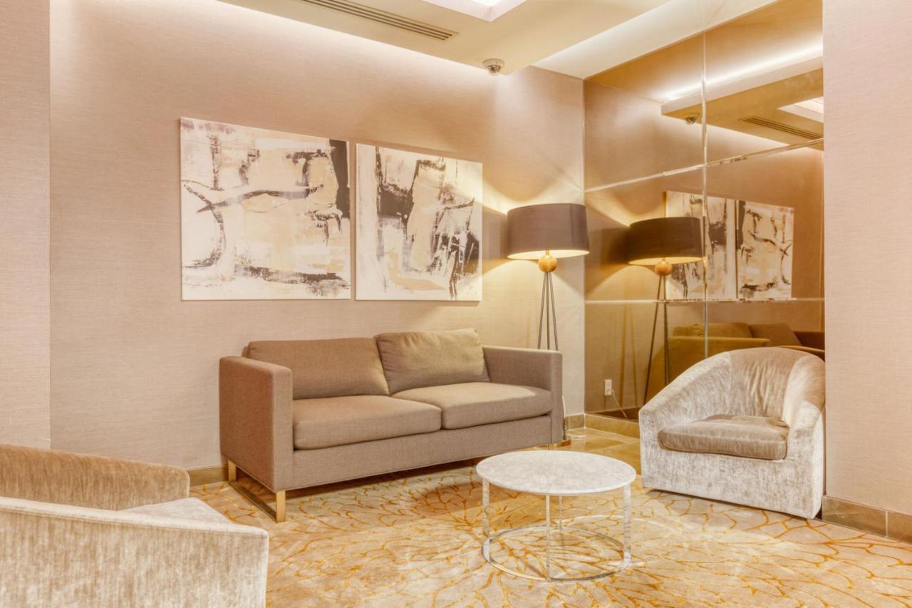 Ues 2br W Dm Elevator Gym Nr Park Nyc-918