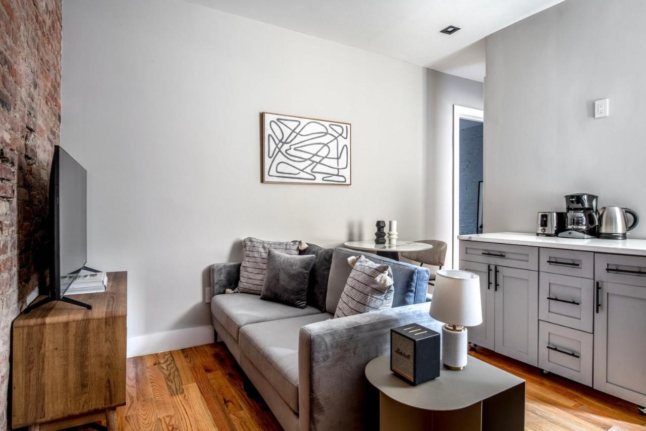 Soho 2br W Balcony Wd Nr Wf Nyc-1190 Appartement *