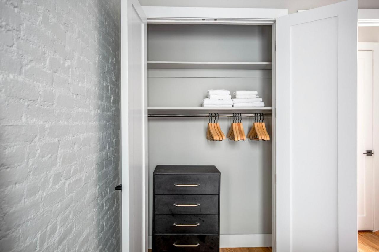 Soho 2br W Balcony Wd Nr Wf Nyc-1190