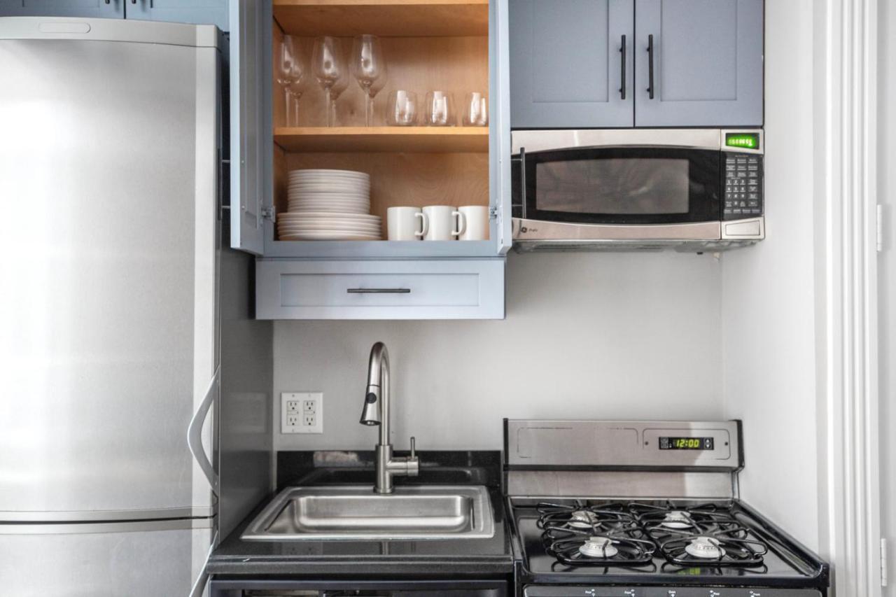 East Village 2br W Balcony Wd Nr Subway Nyc-1191 Appartement