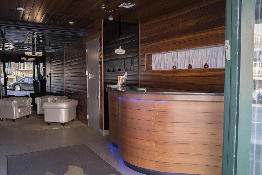 Condor Hotel Brooklyn 4*