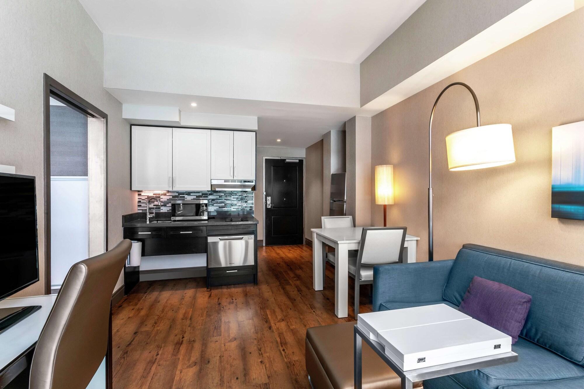Hotel Homewood Midtown Manhattan Times Square South New York City