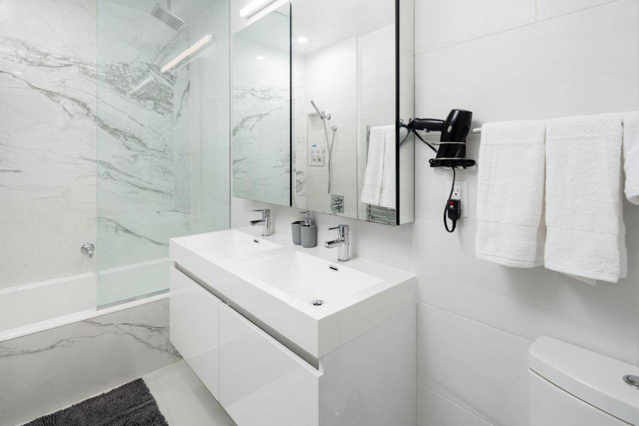 Appartement Stylish Penthouse With Ceiling To Floor Windows New York