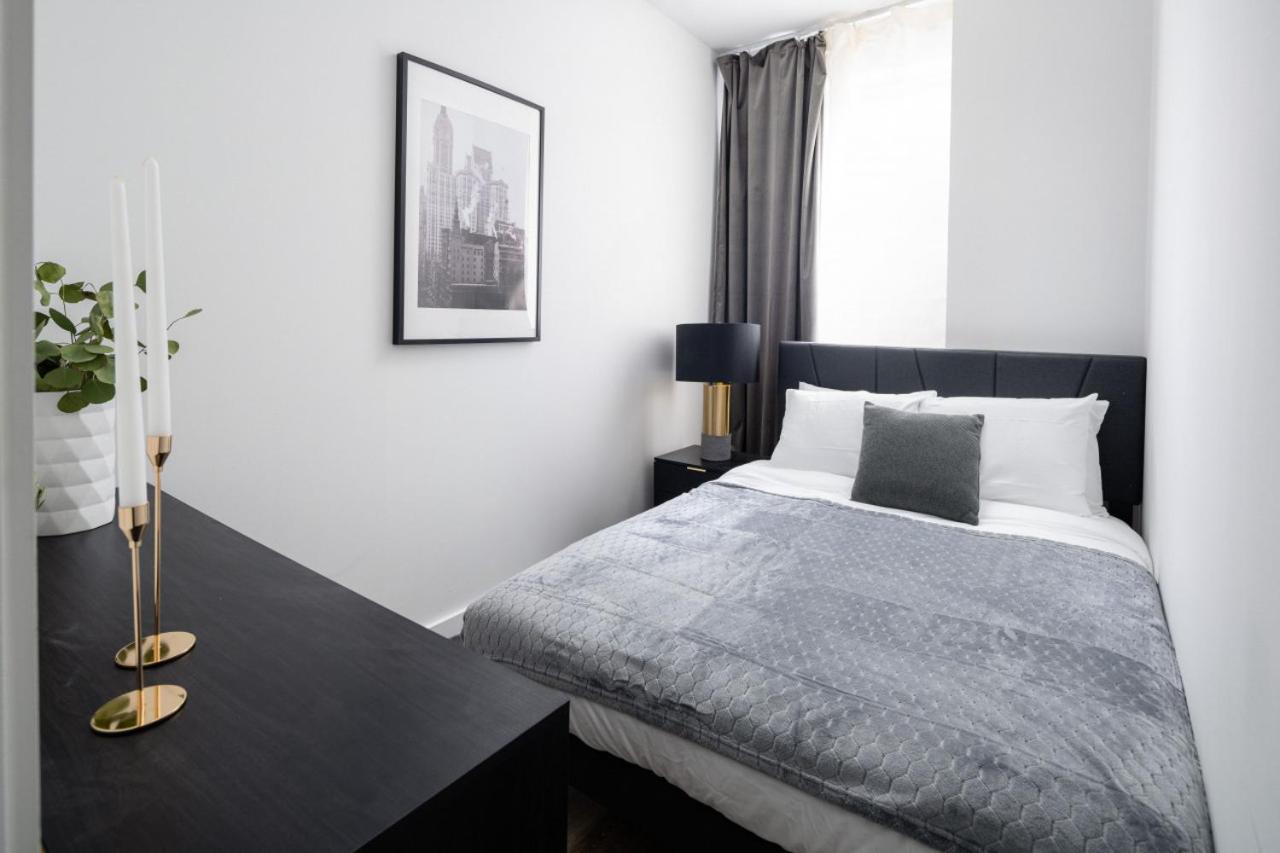 Stunning 2bd On The 38th Floor In Midtown New York