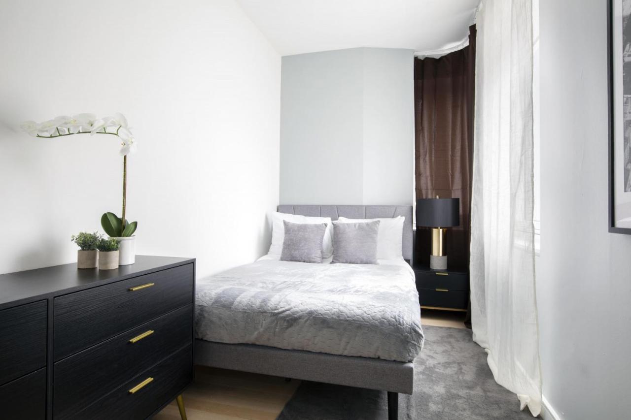 Perfectly Located 2bd Near Times Square With Gym Appartement New York