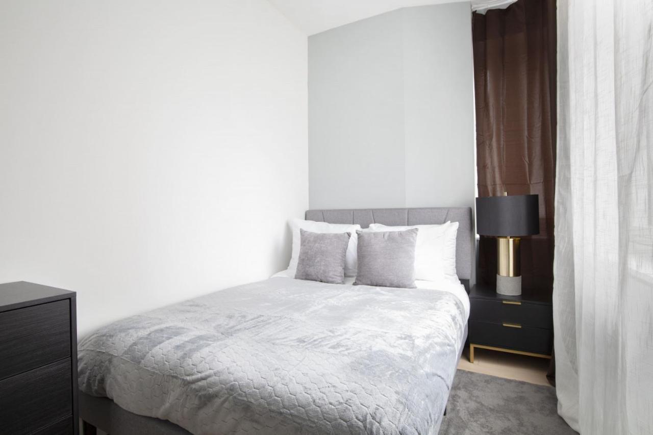 Appartement Perfectly Located 2bd Near Times Square With Gym New York