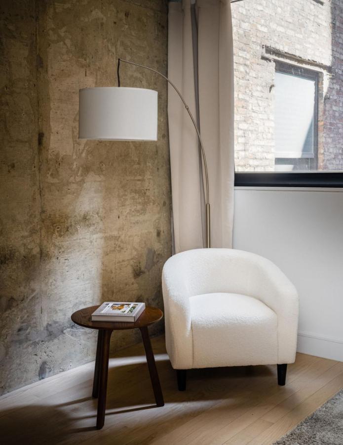 Appartement Chic And Spacious 2bd With Washer And Dryer In Unit *