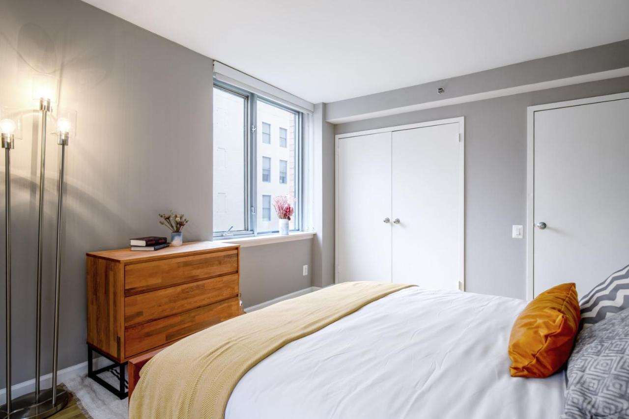 Chelsea 1br W Roof Deck Gym Doorman Nyc-122 Appartement *