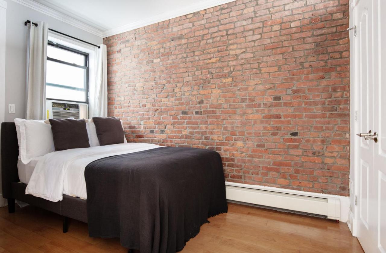 East Village 2br W Balcony Nr Dining Nightlife Nyc-1212 Appartement