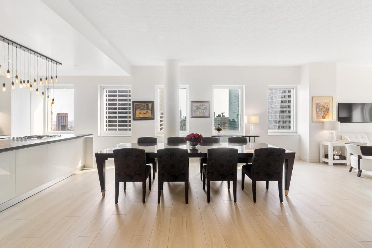 Luxury 5 Bedroom Near 5th Avenue Manhattan Appartement *