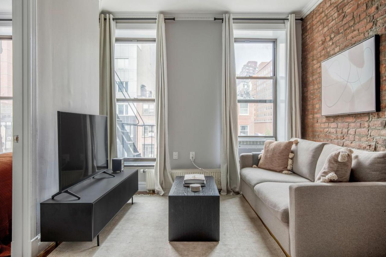 Apartment East Village 2br W Wd Nr Groceries Nyc-1221 *
