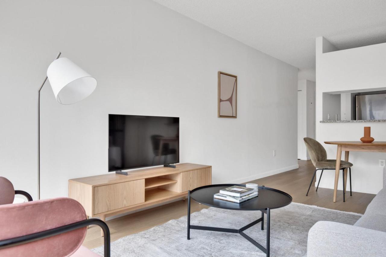 Uws 1br W Elevator Gym Dm Playroom Rooftop Nyc-869 Appartement