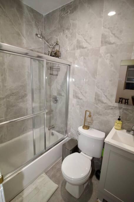 Appartement Tuk Ahoy - Sunset 2b With Shared Spaces New York