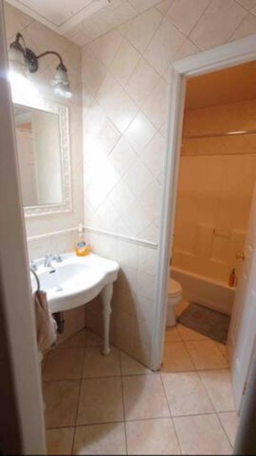 Privatunterkunft Spacious Bedroom For 4 In Shared Townhouse+garden New York