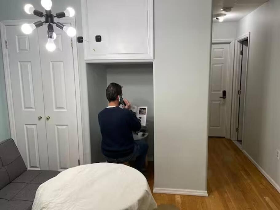 Private In 4 Bedroom Ground Near Subway New York City