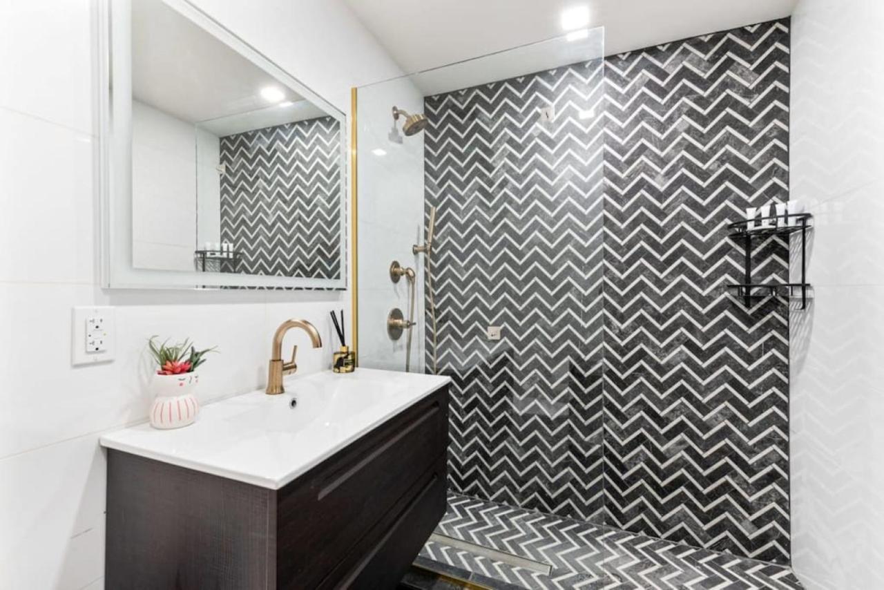 Luxury 3br Duplex W Private Patio In Upper East New York