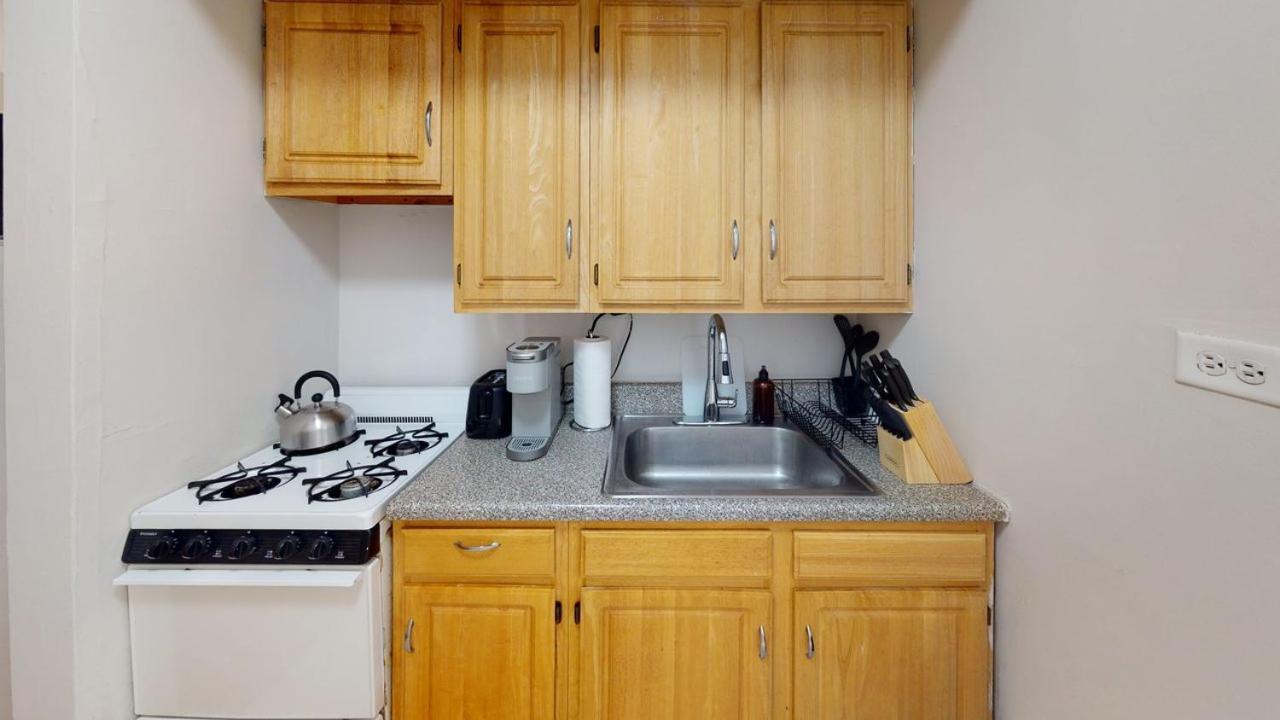782: East Village Apartment *