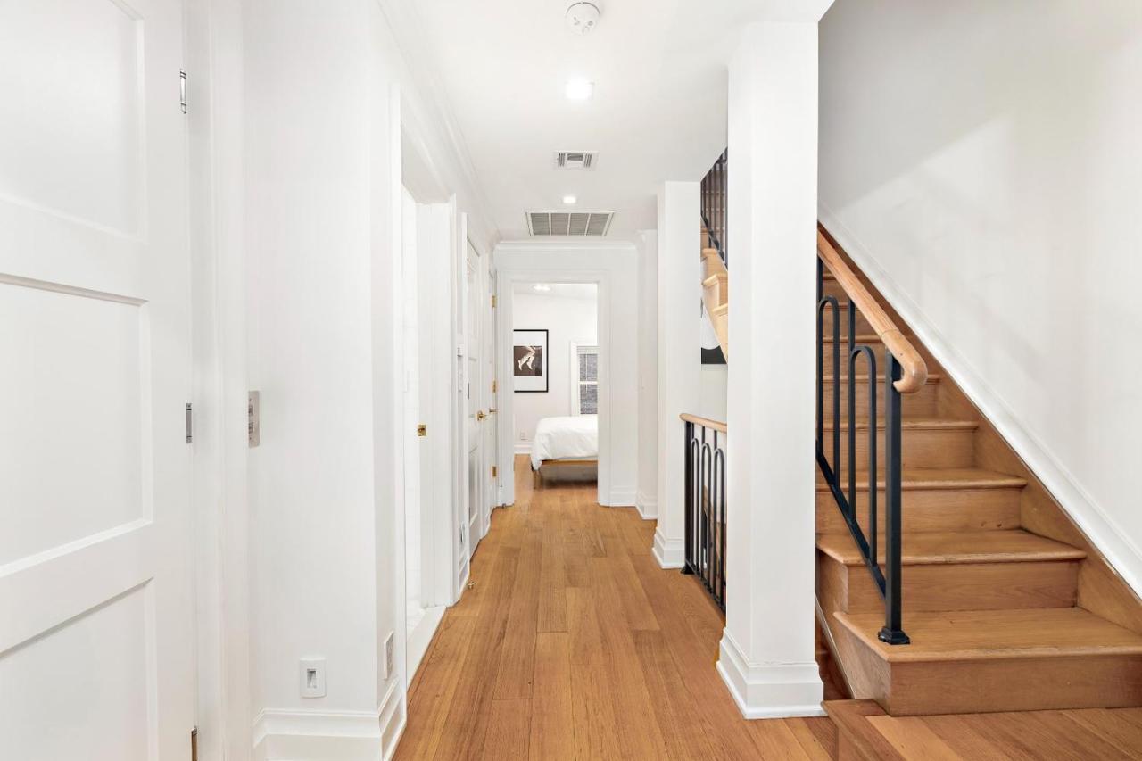 Luxurious 5 Bedroom Townhouse