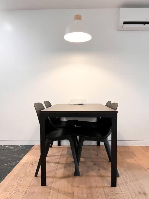 New Cozy Modern Minimalist In Brooklyn At Rem-casa Appartement
