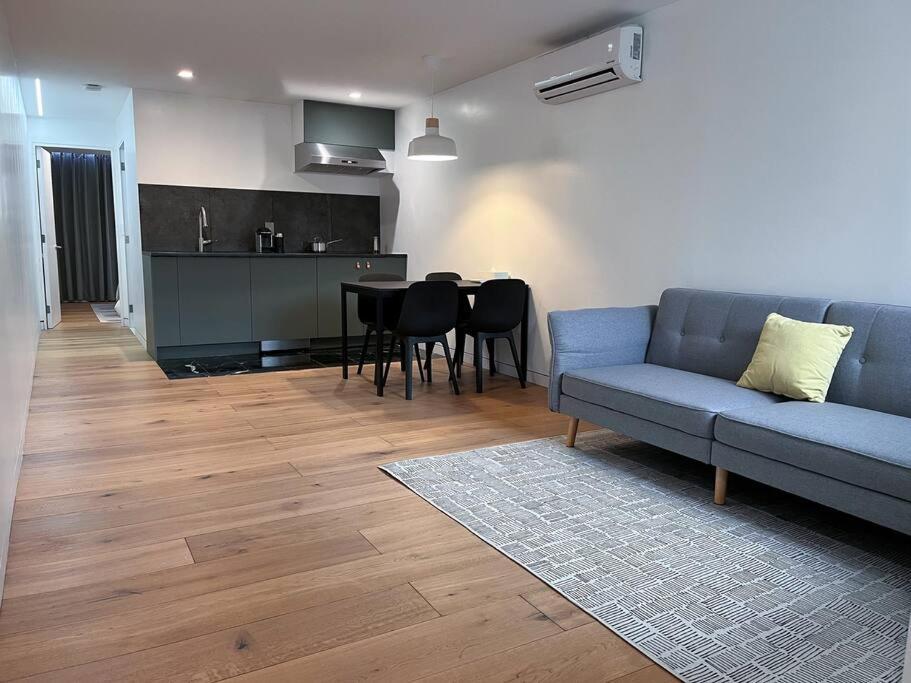 Appartement New Cozy Modern Minimalist In Brooklyn At Rem-casa