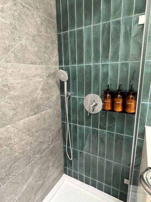 Appartement New Ample And Cozy One Bedroom In Brooklyn At Rem-casa New York