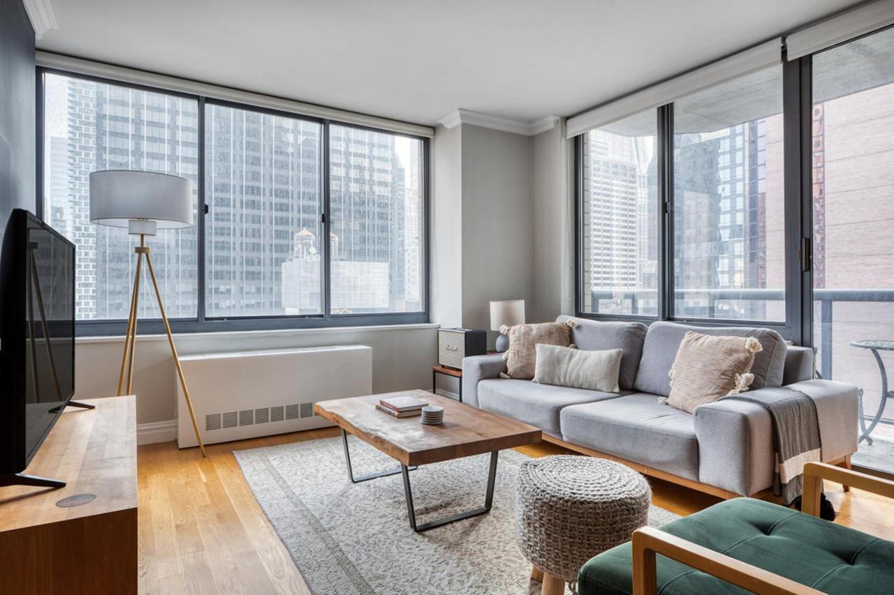 Midtown 1br W Water Views Indoor Pool Nyc-36 New York