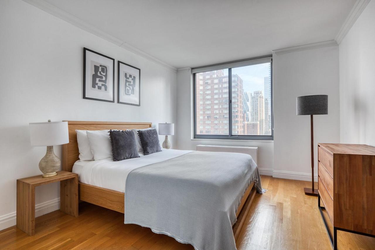 Midtown 1br W Water Views Indoor Pool Nyc-36 * New York