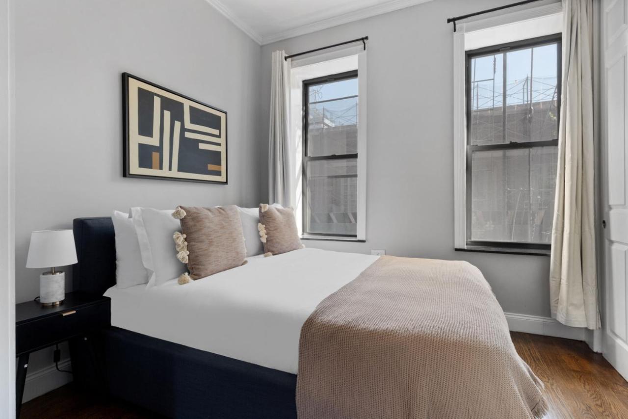 Les 2br W Private Balcony Wd Nr Park Nyc-1277 *