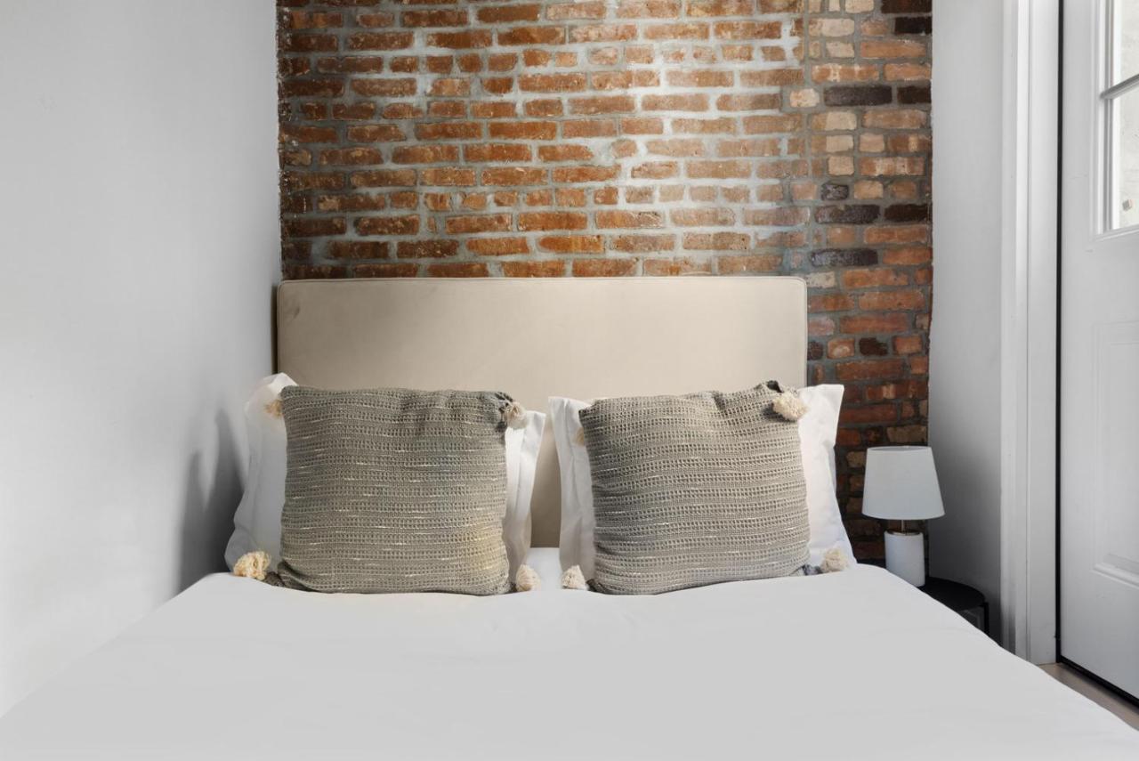 Les 2br W Private Balcony Wd Nr Park Nyc-1277