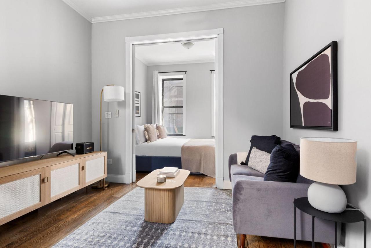 Les 2br W Private Balcony Wd Nr Park Nyc-1277