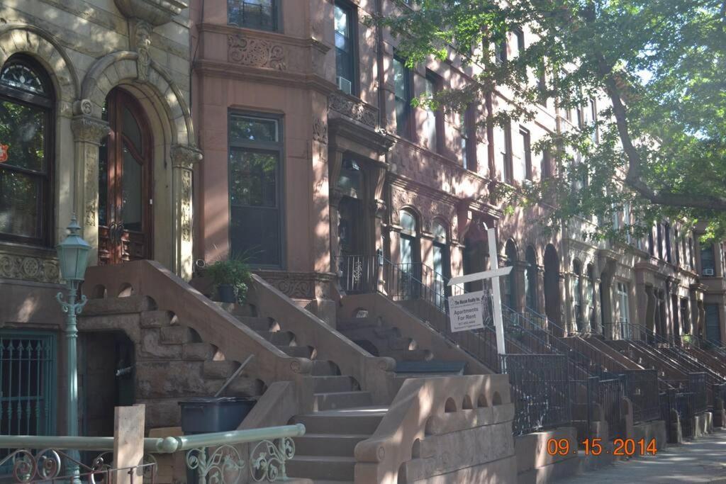 Garden With Private Entry Appartement *