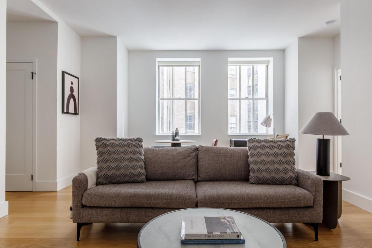 Fidi 1br W Golf Simulator Nr Freedom Tower Nyc-1338 *