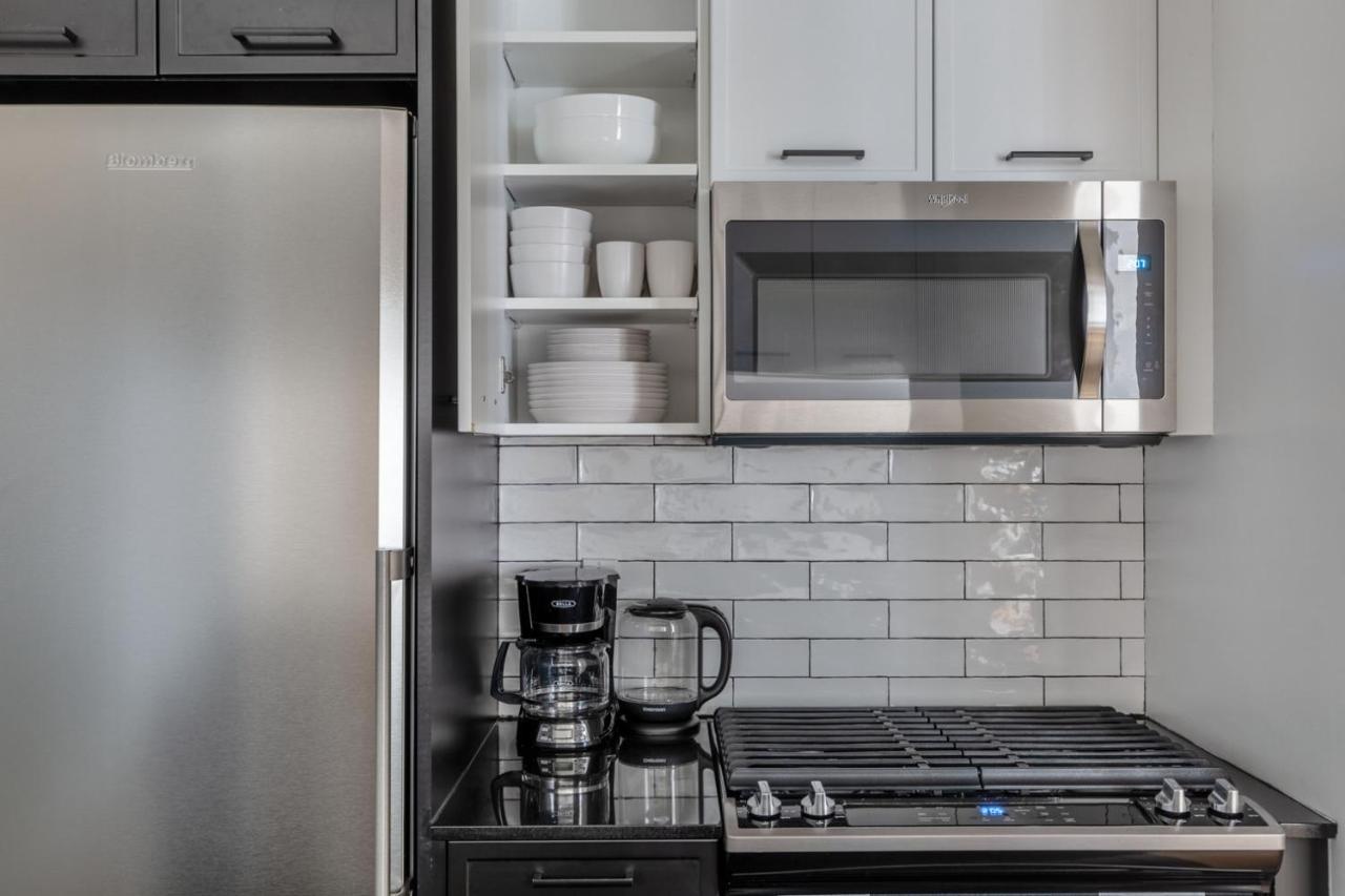 Fidi 1br W Golf Simulator Nr Freedom Tower Nyc-1338 * New York