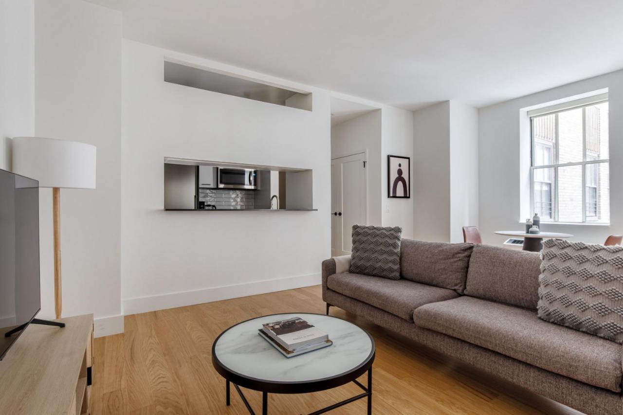 Fidi 1br W Golf Simulator Nr Freedom Tower Nyc-1338 *