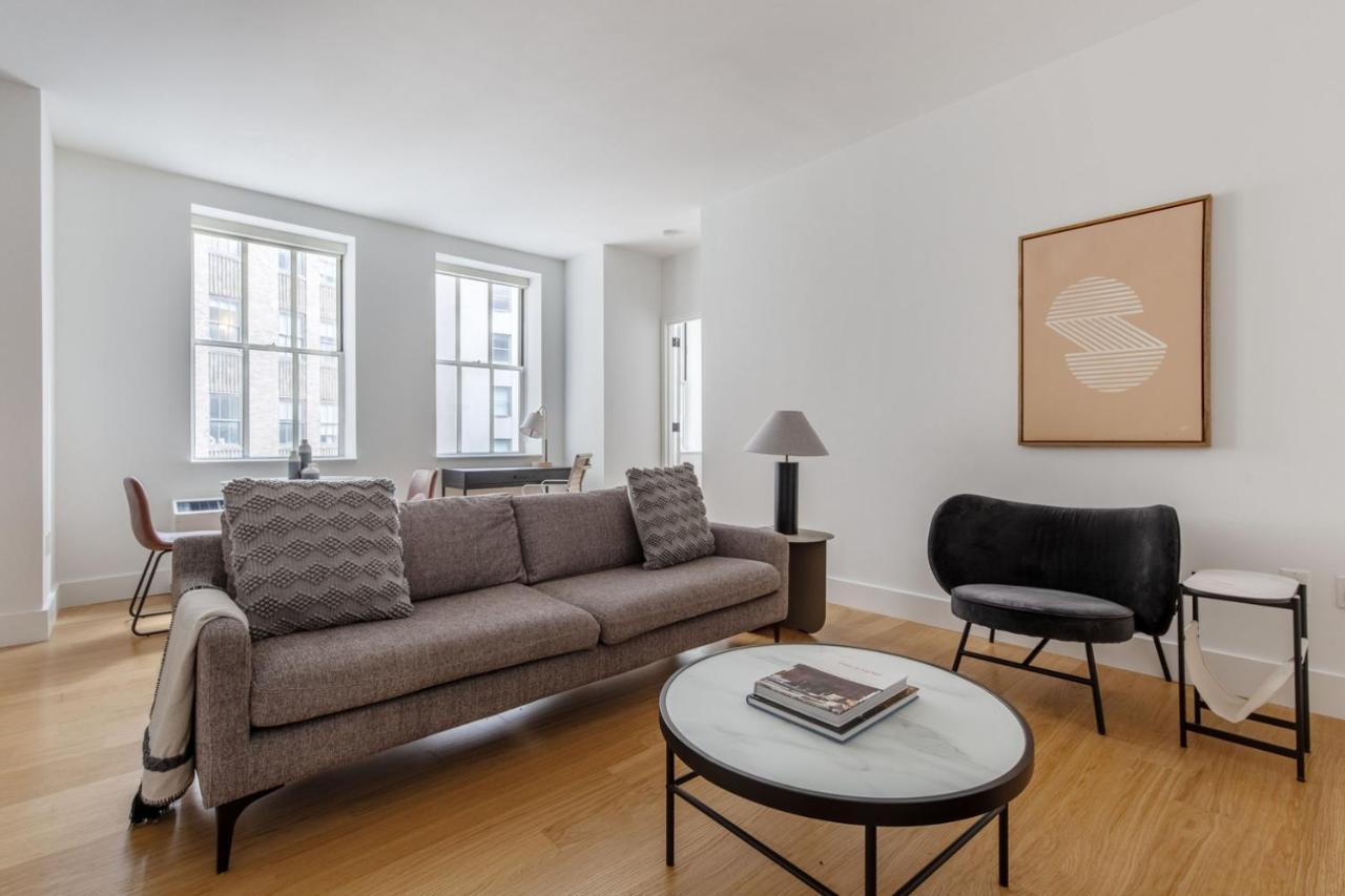 Fidi 1br W Golf Simulator Nr Freedom Tower Nyc-1338 Appartement