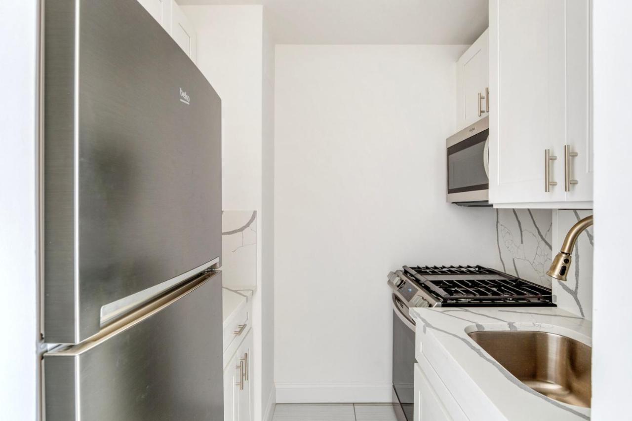 Uws 1br W Gym Doorman Nr Park Nyc-1321 Appartement