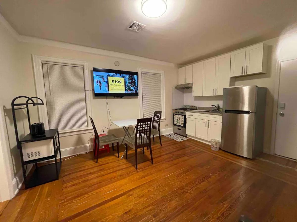 Entire Beautiful 2br L. Convenient Location In The Heart Of Queens! * Nova York