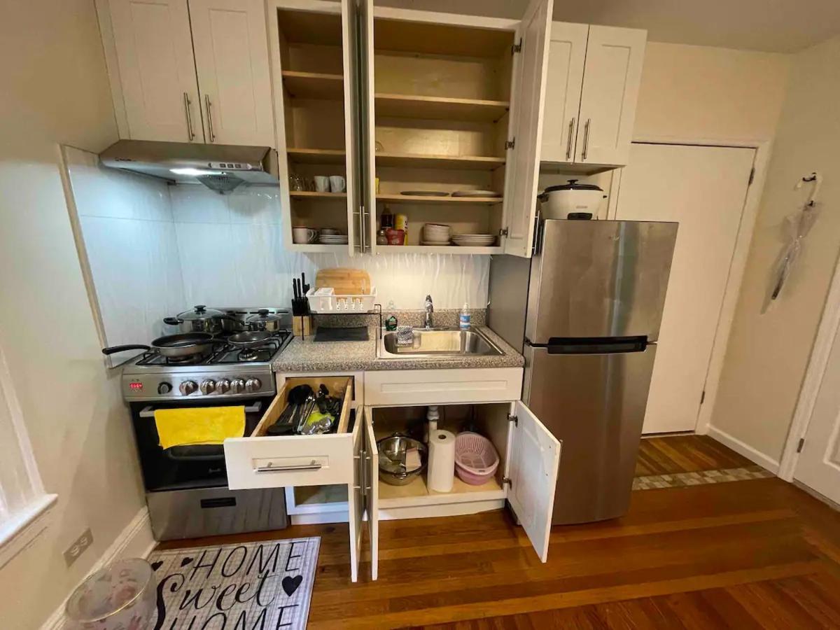 Entire Beautiful 2br L. Convenient Location In The Heart Of Queens! Lejlighed *